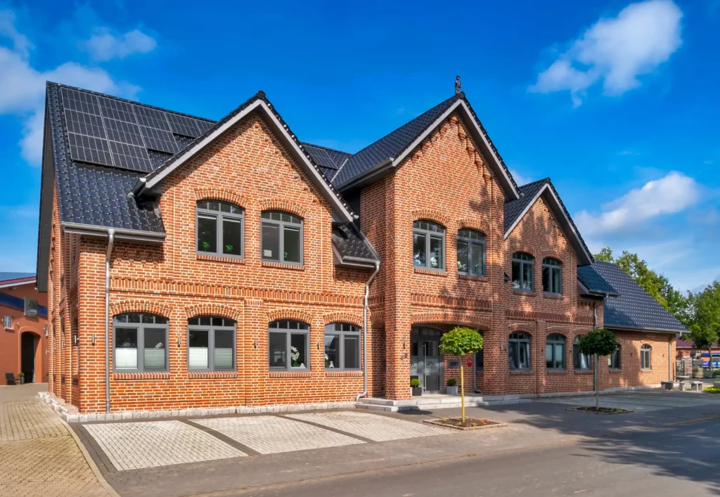 Das Bürogebäude von Alfred Brünjes Bauunternehmen